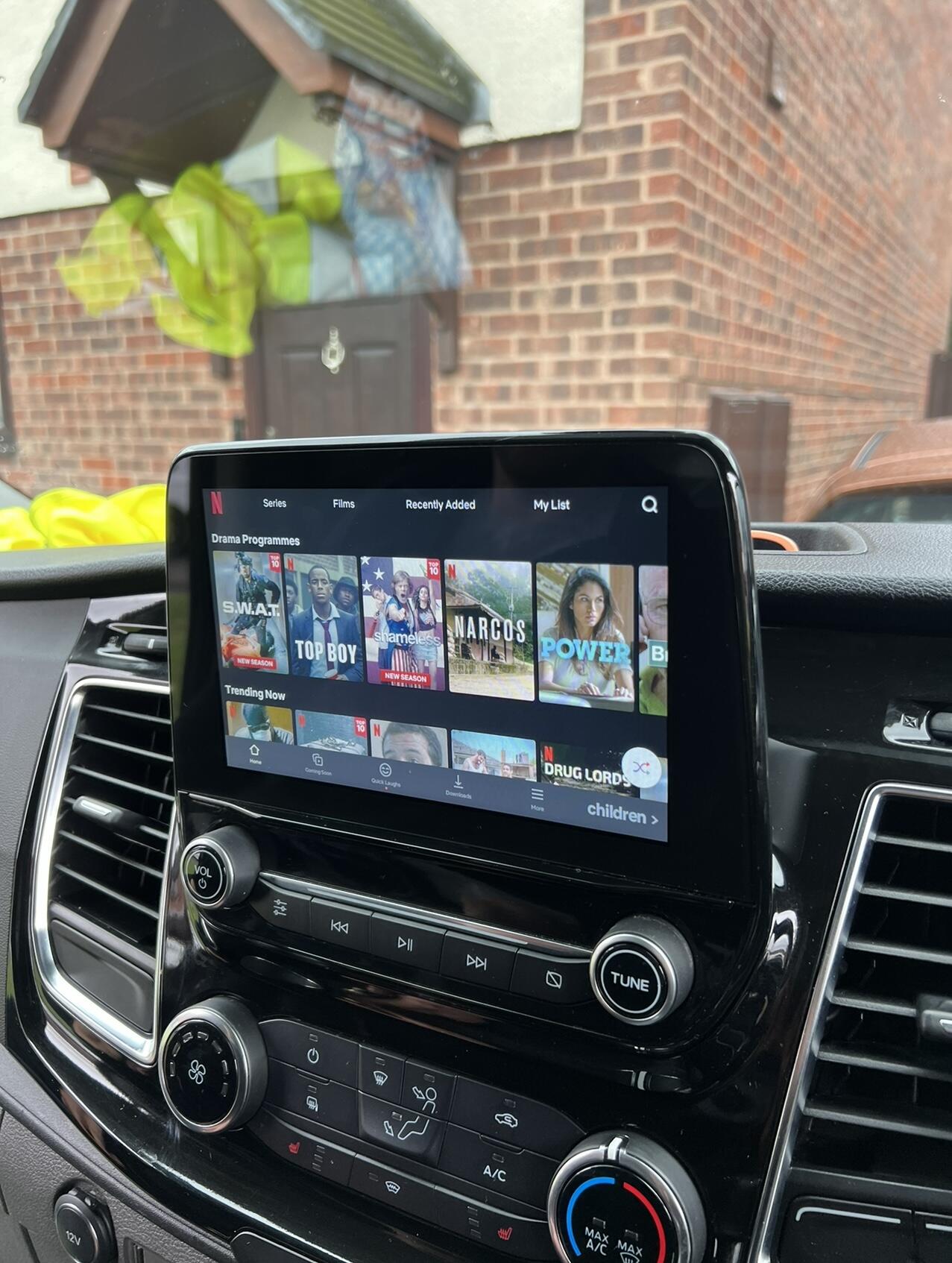 Media Box For Ford , Custom Fit Android Touchscreen Infotainment Stereo