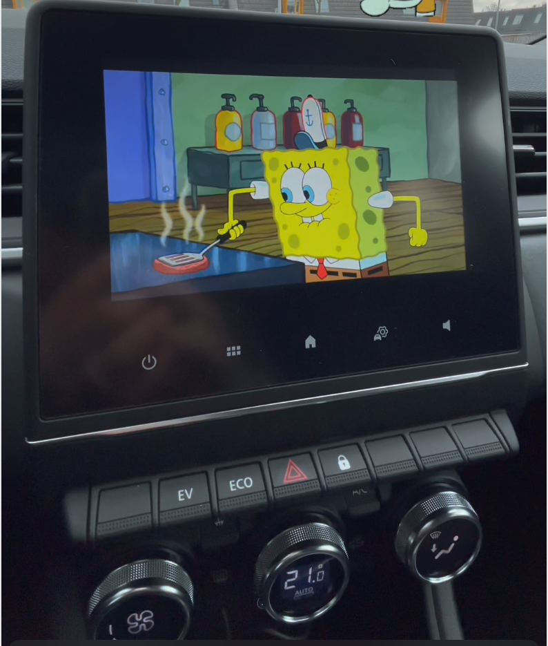 Media Box For Mitsubishi , a Custom Android Touchscreen Navigation & Infotainment System